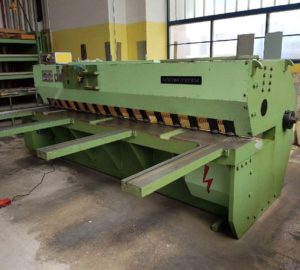 cisaille hydraulique à tôle von arx mt metall - technik